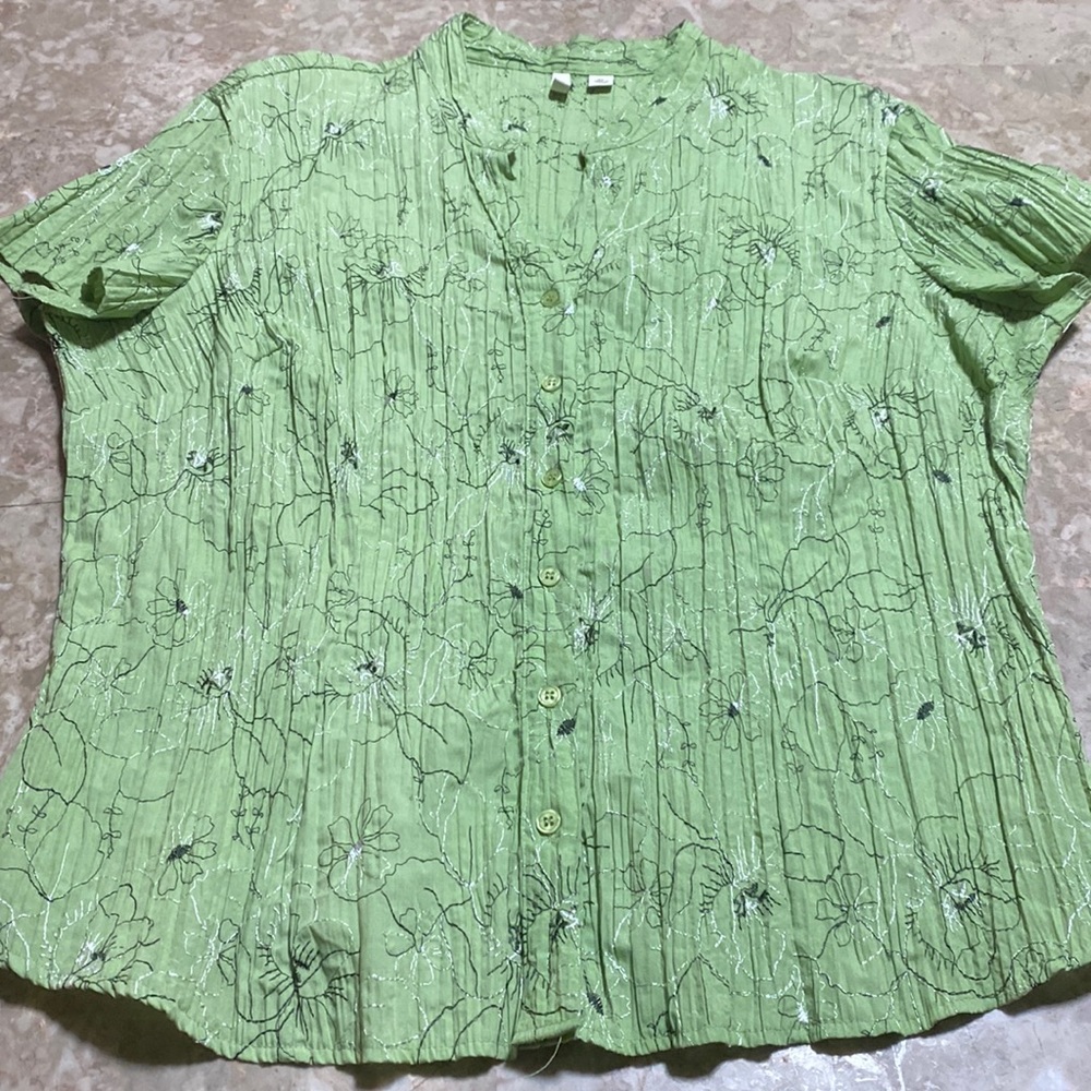 St.Johns Bay Green Floral Shirt